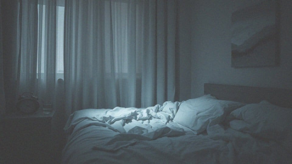 Jak zaburzenia snu wpływają na objawy nerwicy?